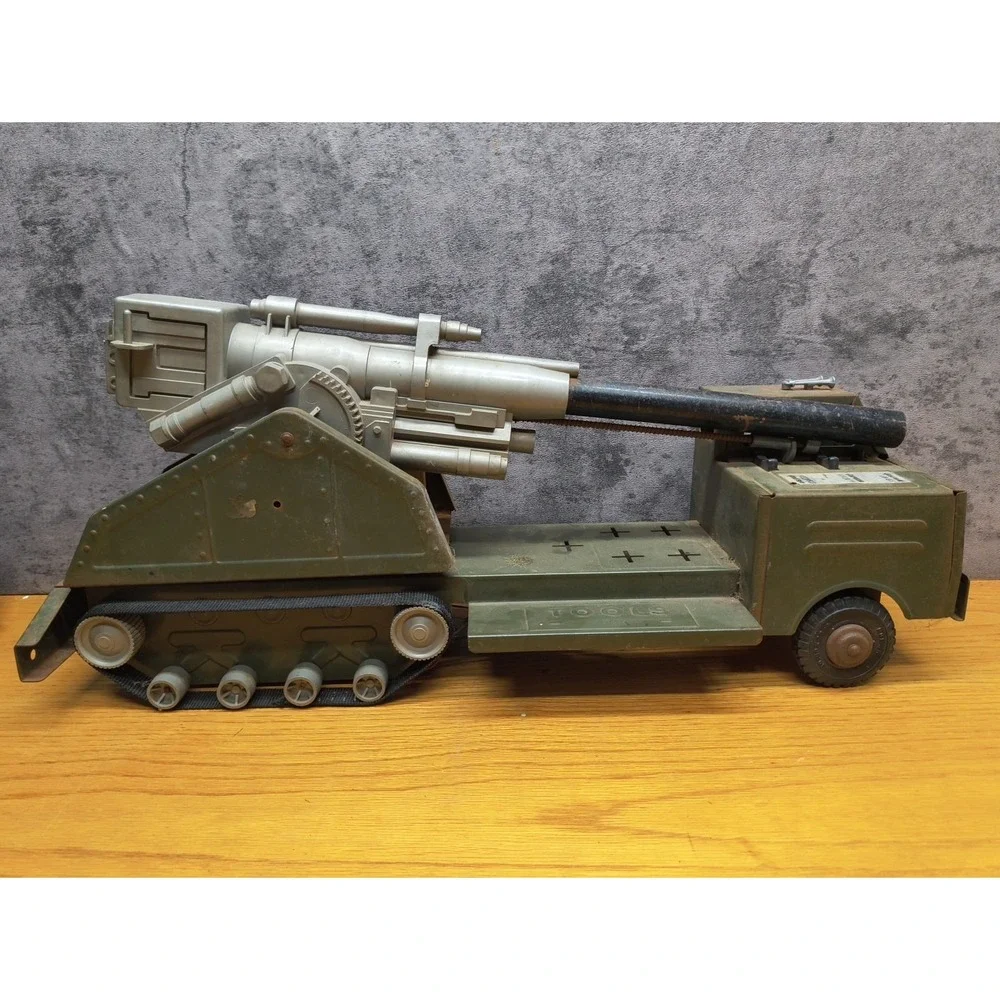 Vintage Kumar Army Canon Truck (Battery Operated) Not Tested‎